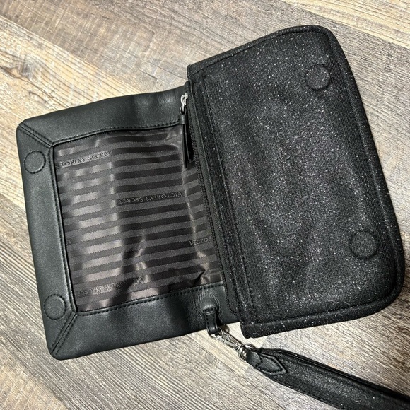 Victoria's Secret black sparkle rhinestone viral bow phone wristlet clutch EUC - Picture 3 of 5